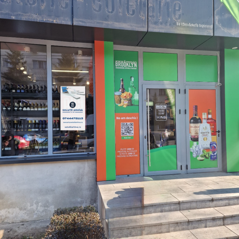 Reteaua Digitala DOOH Indoor - Brooklyn Drinks Market – Bd. N. Balcescu Pitești