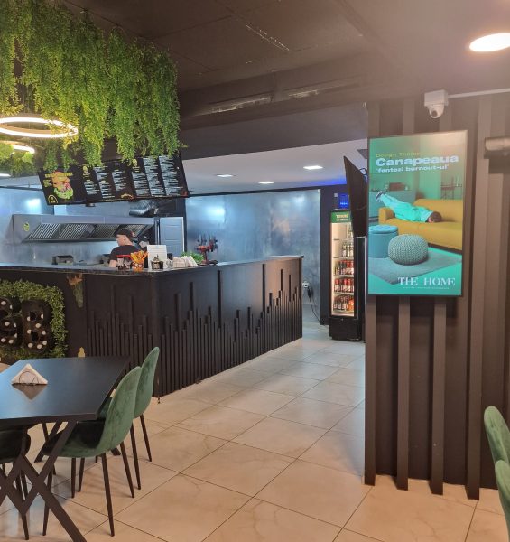 Reteaua Digitala DOOH Indoor - Gigi Burger