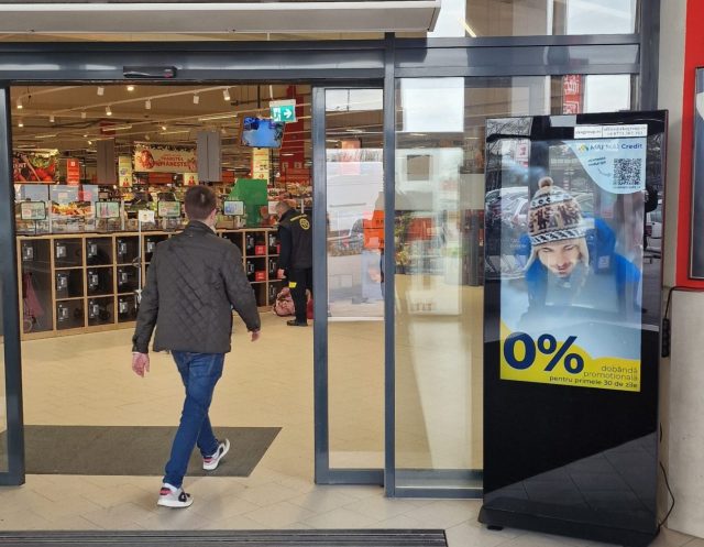 Ciprian Petrescu redefinește publicitatea Brașovului cu Rețeaua DOOH EkoGroup