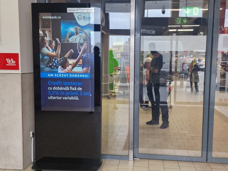 Rețeaua DOOH EkoGroup avansată de Ciprian Petrescu cucerește Brașovul